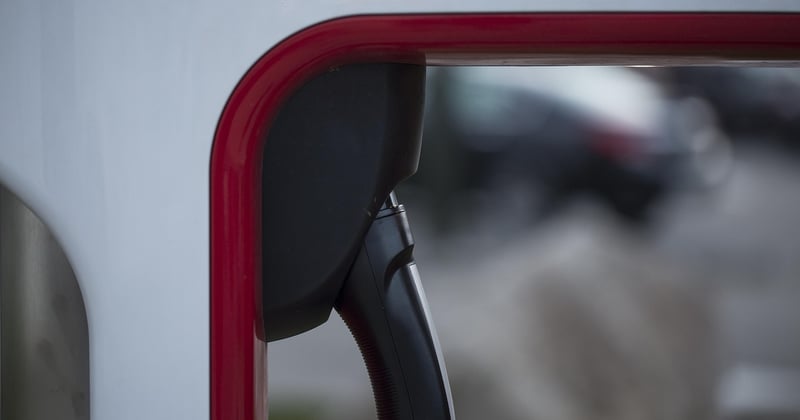 Recharger sa voiture électrique en copropriété : le guide complet